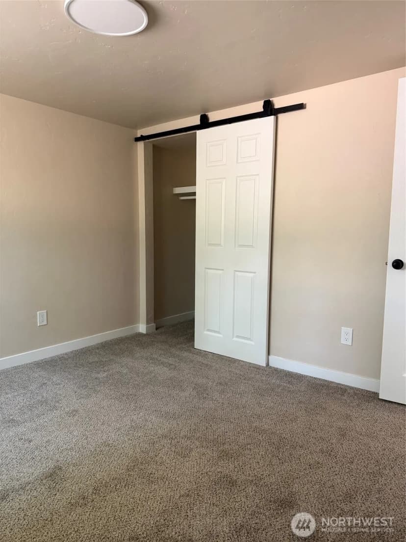 Property photo for 1200 Tibbling Road, Selah photo 9