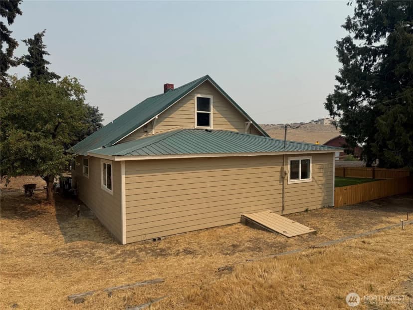 Property photo for 1200 Tibbling Road, Selah photo 36