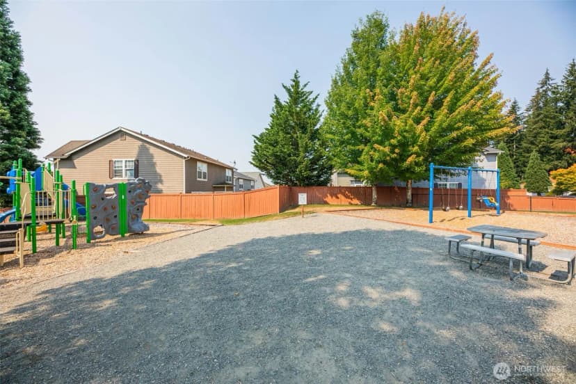 Property photo for 277 Edmonds Avenue Se, Renton photo 37