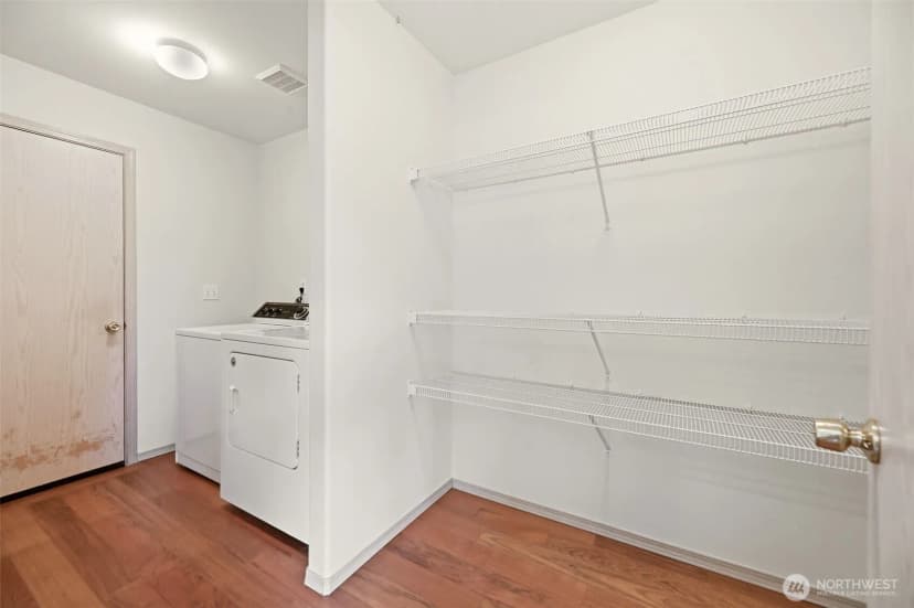 Property photo for 277 Edmonds Avenue Se, Renton photo 16