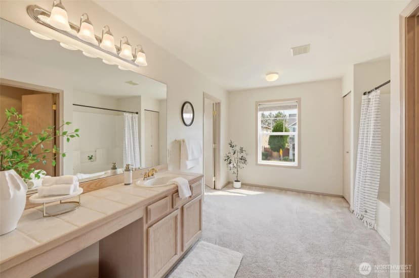 Property photo for 277 Edmonds Avenue Se, Renton photo 21