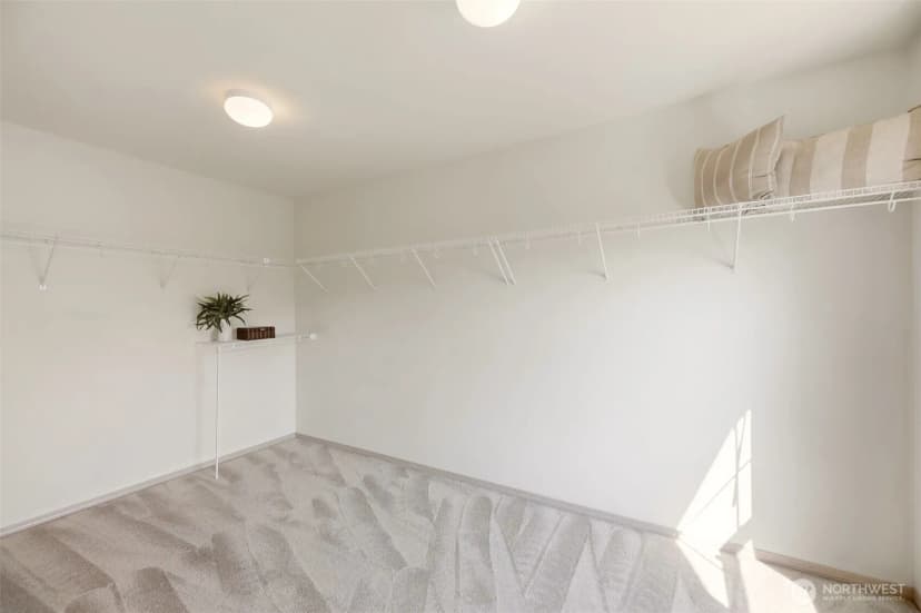 Property photo for 277 Edmonds Avenue Se, Renton photo 23