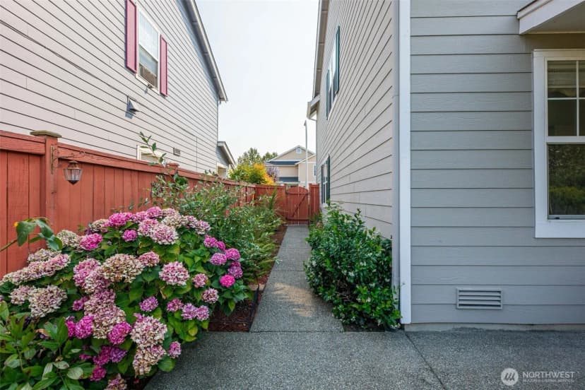 Property photo for 277 Edmonds Avenue Se, Renton photo 33