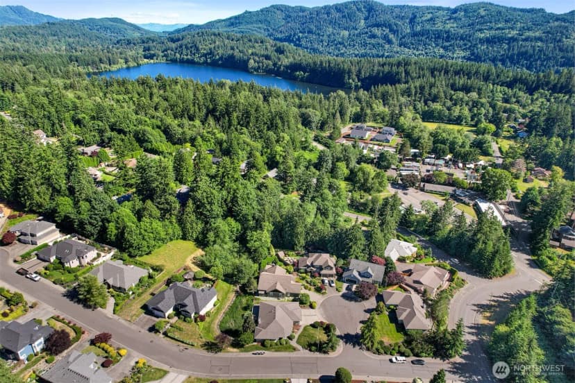 Property photo for 4020 Padden Hills Court, Bellingham photo 39