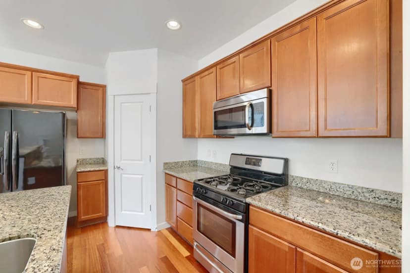 Property photo for 126 209th Place Sw, Lynnwood photo 7