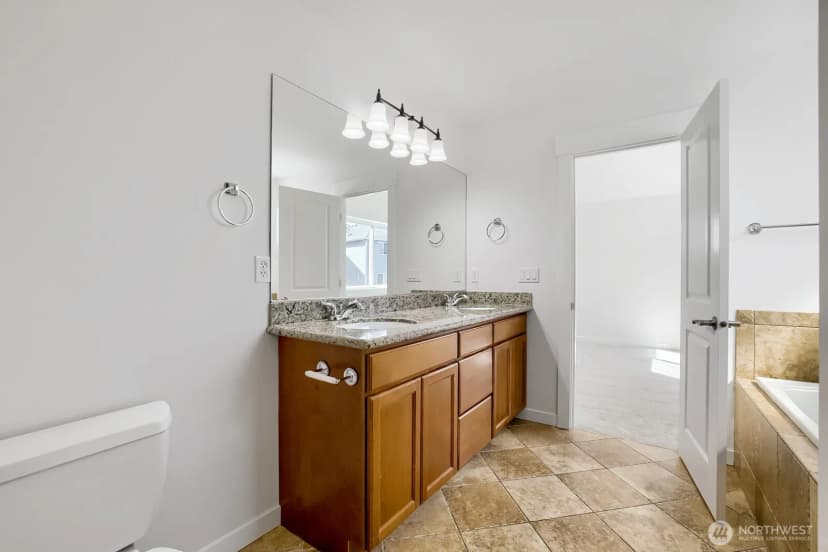 Property photo for 126 209th Place Sw, Lynnwood photo 13