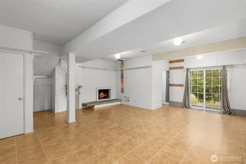 Property photo for 8516 375th Avenue Se, Snoqualmie photo 24