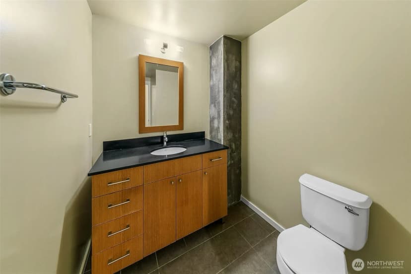 Property photo for 81 Clay Street #527, Seattle photo 12