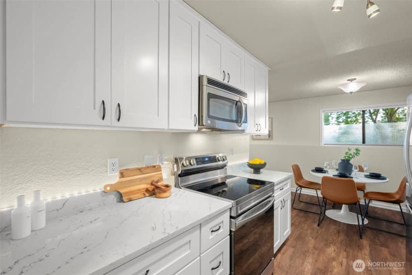 Property photo for 750 N 143rd Street #b7, Seattle photo 13