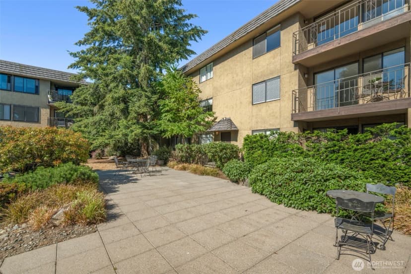 Property photo for 750 N 143rd Street #b7, Seattle photo 22