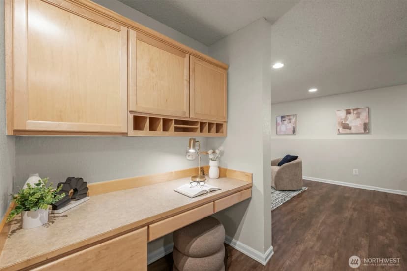 Property photo for 750 N 143rd Street #b7, Seattle photo 14