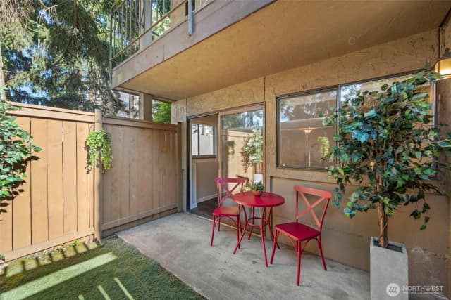 Property photo for 750 N 143rd Street #b7, Seattle photo 2
