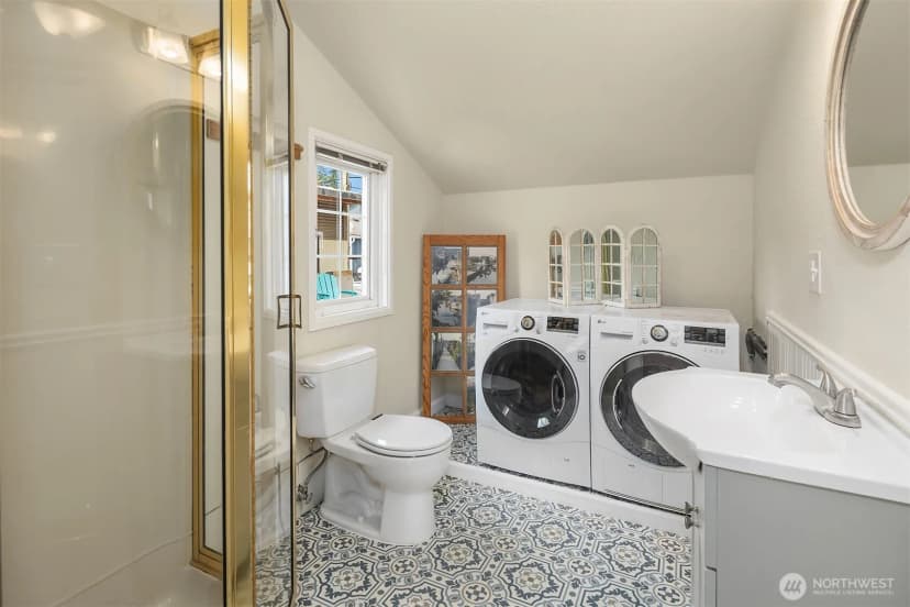 Property photo for 2818 Boyer Avenue E #8, Seattle photo 17