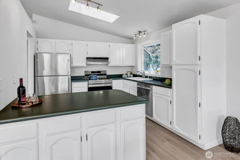 Property photo for 1648 209th Place Ne, Sammamish photo 16