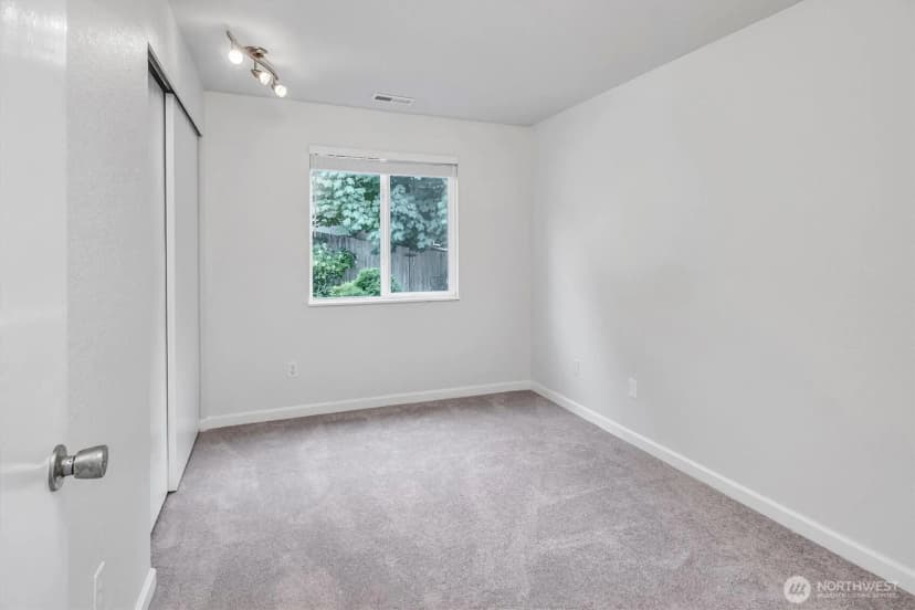 Property photo for 1648 209th Place Ne, Sammamish photo 32