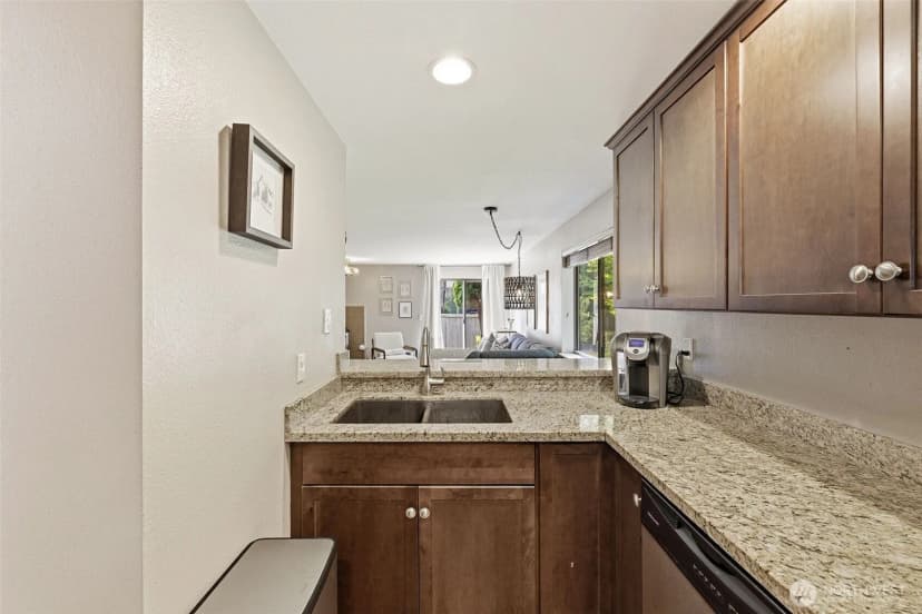 Property photo for 13229 Se 256th Street #j4, Kent photo 13