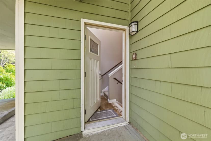 Property photo for 13229 Se 256th Street #j4, Kent photo 2
