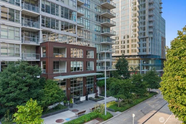 Property photo for 588 Bell Street #614s, Seattle photo 2