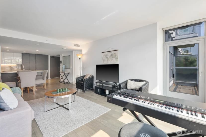 Property photo for 588 Bell Street #614s, Seattle photo 10