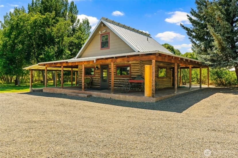 Property photo for 3150 Cowiche Mill Road, Yakima photo 31