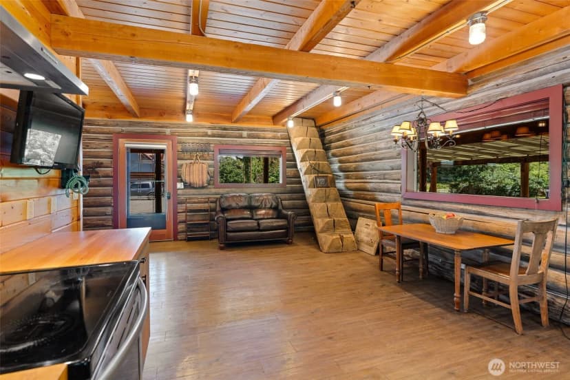 Property photo for 3150 Cowiche Mill Road, Yakima photo 33