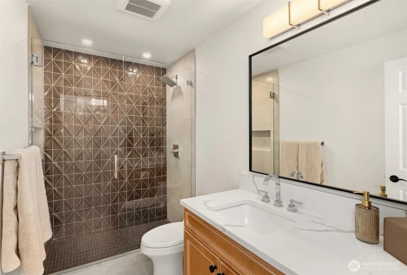Property photo for 237 7th Avenue, Kirkland photo 25