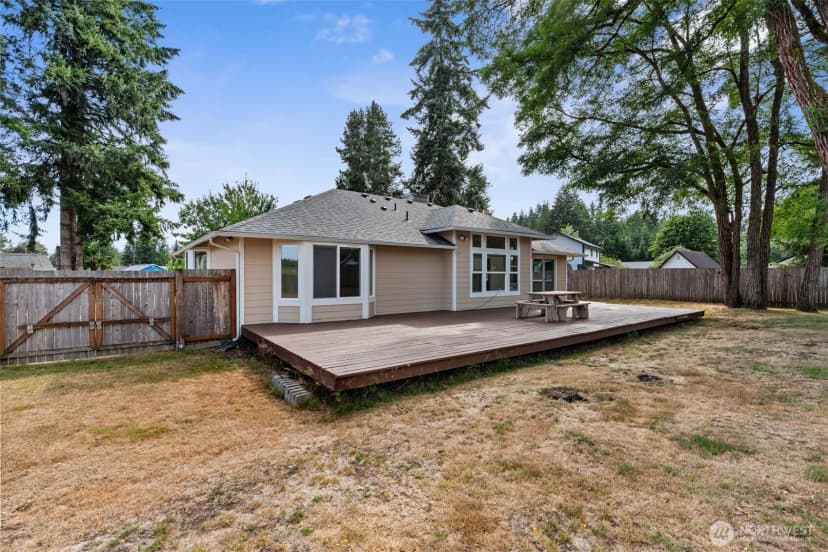 Property photo for 21 Se Mya Lane, Shelton photo 28