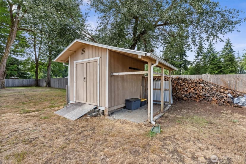 Property photo for 21 Se Mya Lane, Shelton photo 30