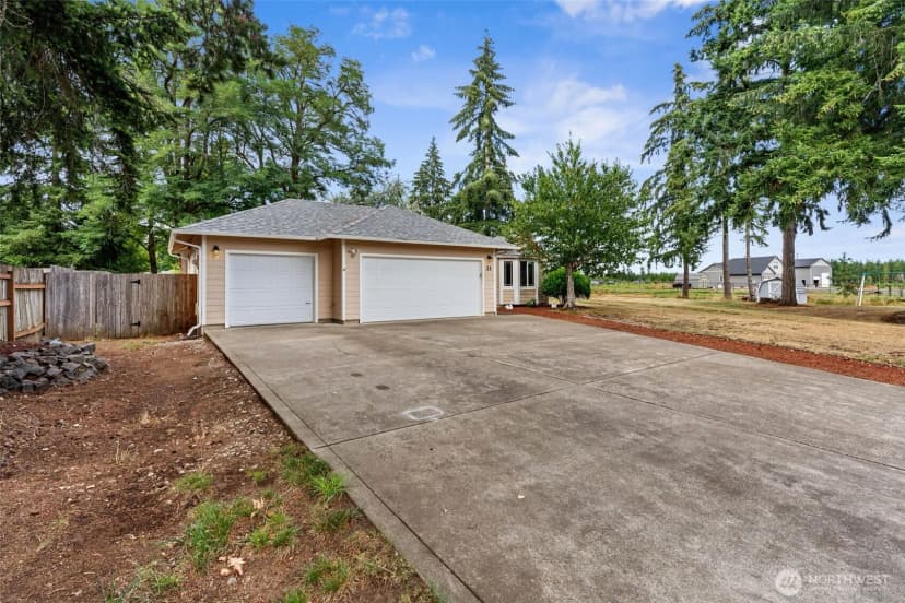 Property photo for 21 Se Mya Lane, Shelton photo 35