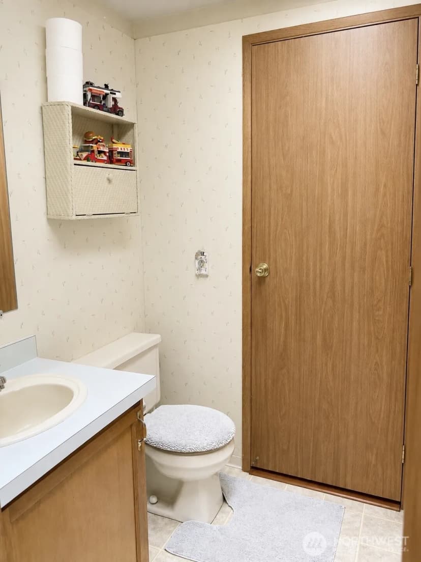 Property photo for 836 Harmon Way S #2, Orting photo 12