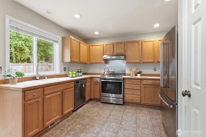 Property photo for 15114 50th Avenue Se, Everett photo 20