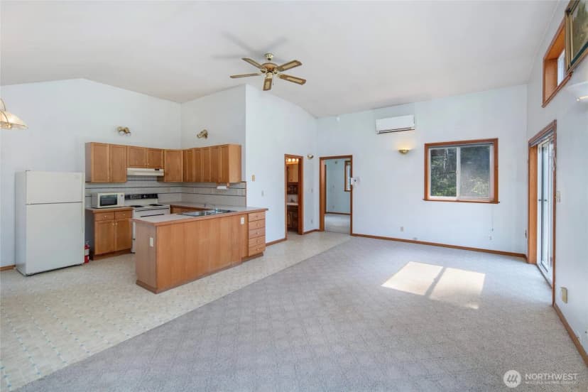 Property photo for 279 Kanaka Bay Road, Friday Harbor photo 18