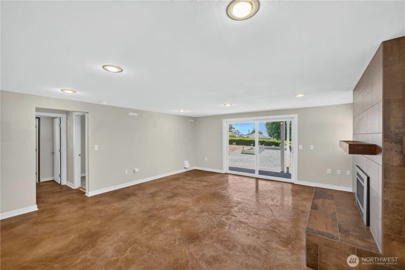 Property photo for 4808 Glasgow Way, Anacortes photo 27