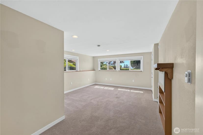 Property photo for 4808 Glasgow Way, Anacortes photo 29