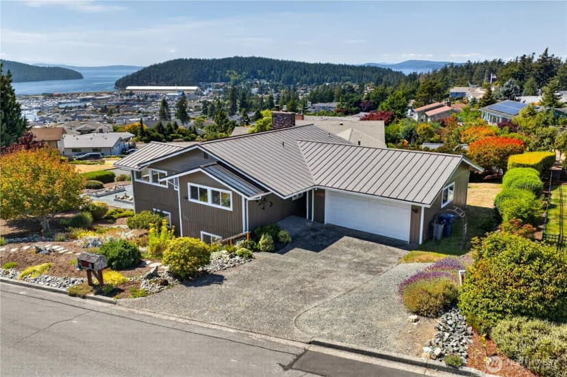Property photo for 4808 Glasgow Way, Anacortes photo 39