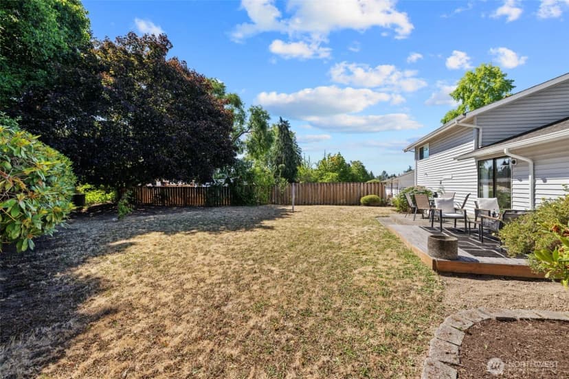 Property photo for 22912 105th Avenue Se, Kent photo 29