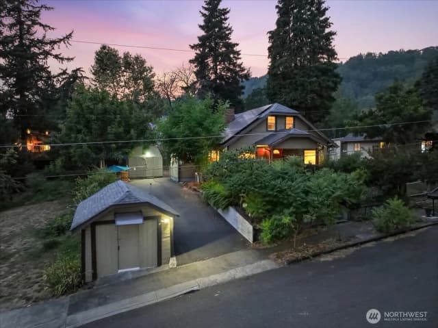 Property photo for 663 Sw Utah Street, Camas photo 2