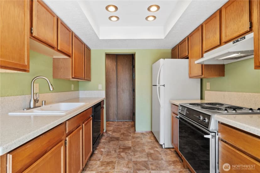 Property photo for 4920 200th Street Sw #a305, Lynnwood photo 9