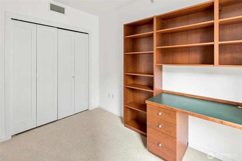Property photo for 81 Clay Street #403, Seattle photo 18