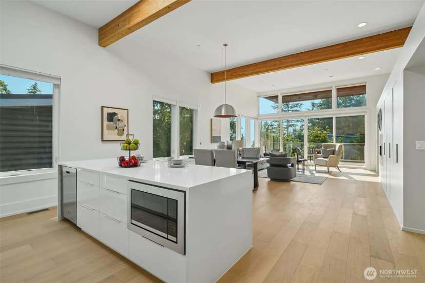 Property photo for 1522 211th Place Ne, Sammamish photo 10