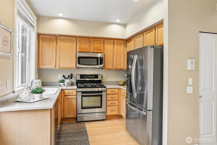Property photo for 11875 Se 4th Place #701, Bellevue photo 11