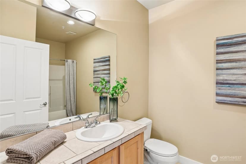 Property photo for 11875 Se 4th Place #701, Bellevue photo 25