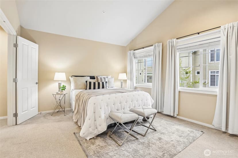 Property photo for 11875 Se 4th Place #701, Bellevue photo 15