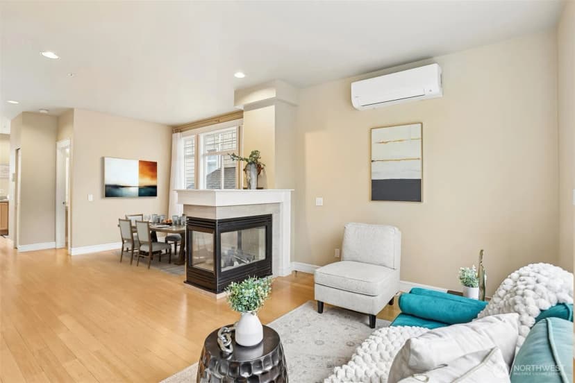 Property photo for 11875 Se 4th Place #701, Bellevue photo 7