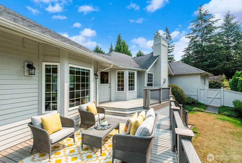 Property photo for 13011 Ne 70th Drive, Kirkland photo 15