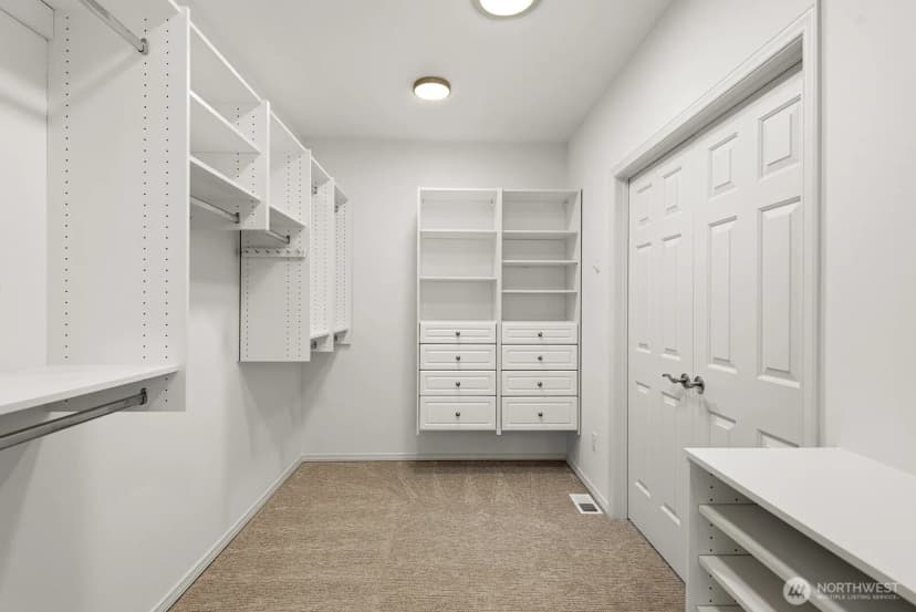 Property photo for 13011 Ne 70th Drive, Kirkland photo 24