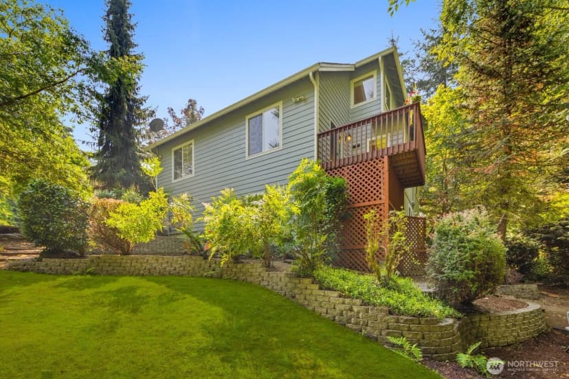 Property photo for 1514 201st Avenue E, Lake Tapps photo 32