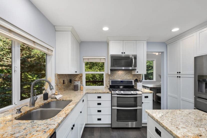 Property photo for 1514 201st Avenue E, Lake Tapps photo 11