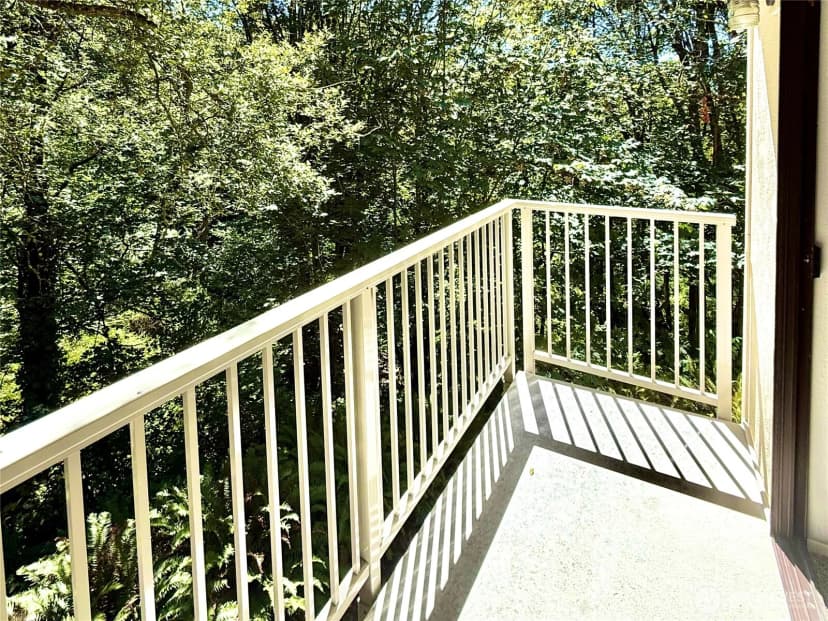 Property photo for 1249 Sw 132nd Lane #1224, Burien photo 28