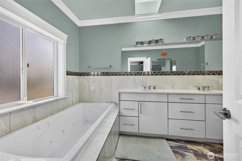 Property photo for 16741 46th Lane S, Sea Tac photo 19